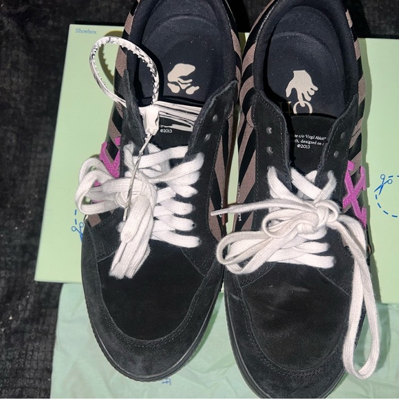 Off White Mens Sneakers - Picture 5 of 5